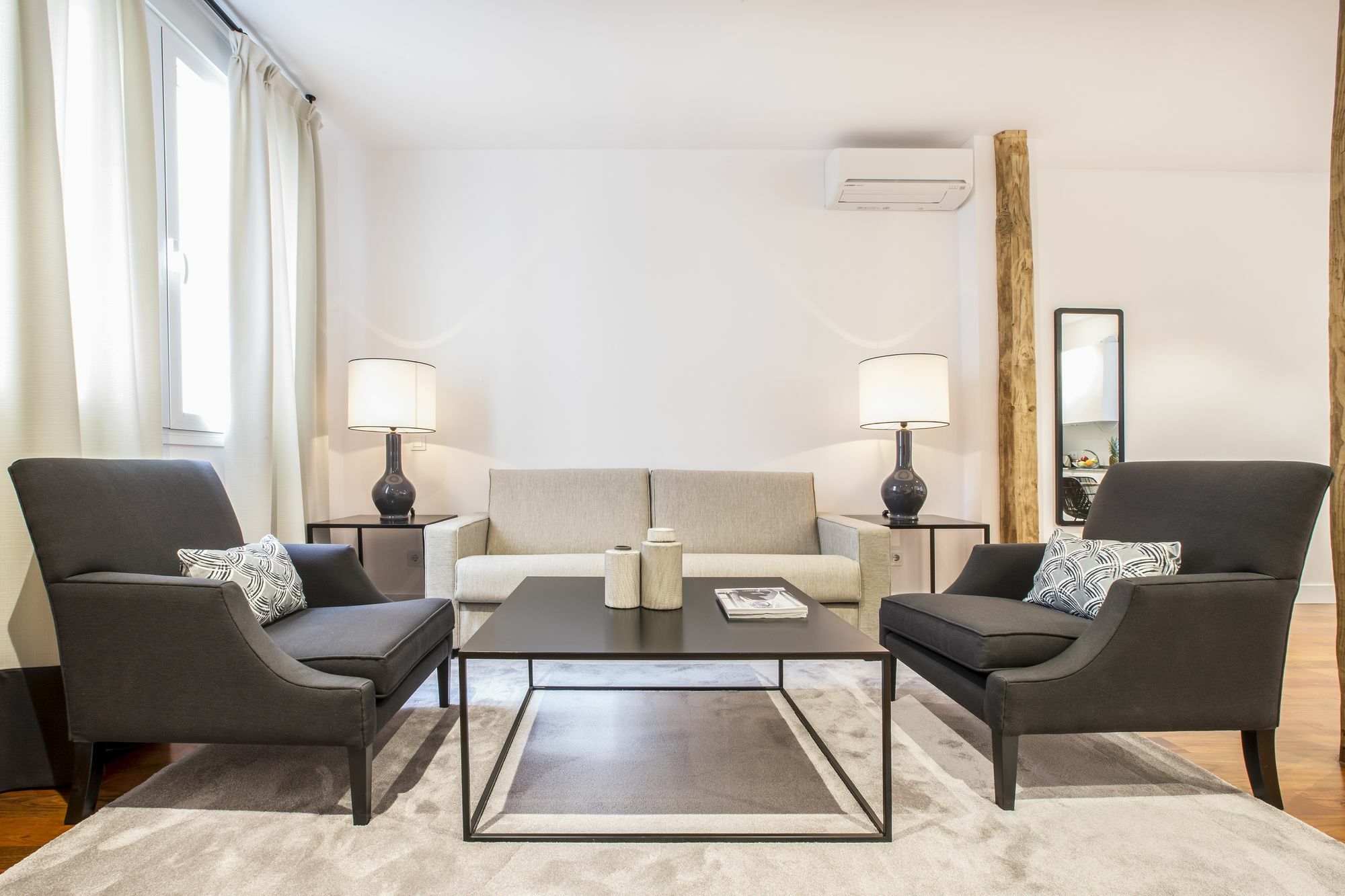 Slow Suites Augusto Madrid Exterior photo